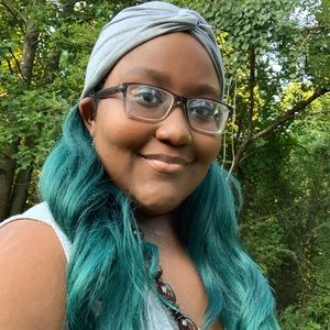 Meet your Posher, Jasmine